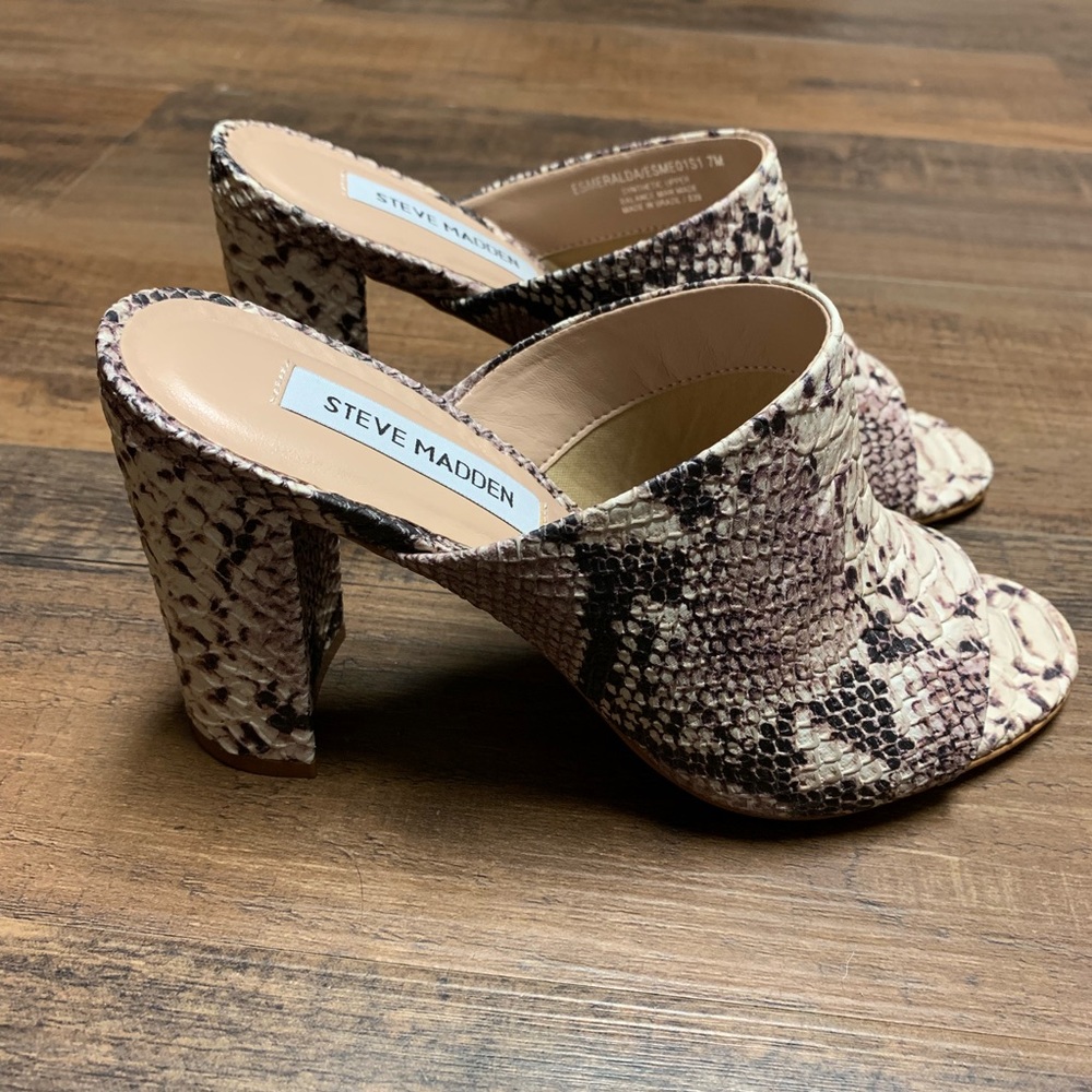 Steve Madden Esmeralda Slide Sandal
